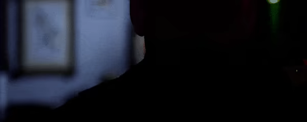 她要离开/She’s Leaving(图2)